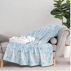 Berkshire Peanuts Plush Throw Blue